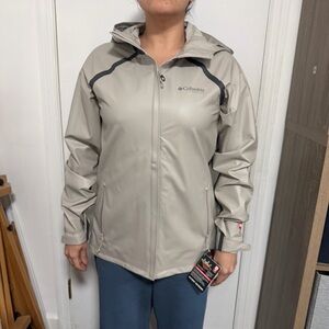 Brand NEW Columbia Jacket Titanium Women's Reign No Shine Beige with tags Small